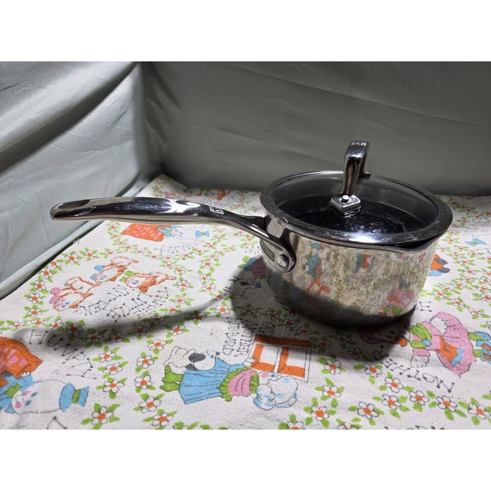 ZWILLING 18/10 2-qt Stainless Steel Ceramic Nonstick Dbl. Pour Saucepan w/Lid